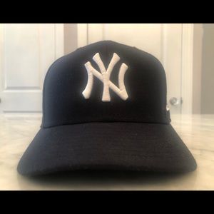 New Era 59Fifty fitted Yankees cap size: 7 1/8